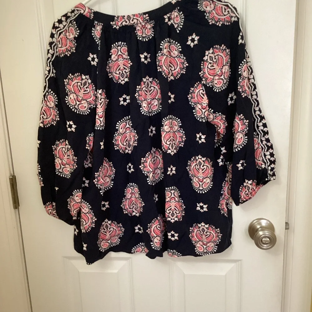 Crown & Ivy Navy and Pink Patterned Blouse - Picture 3 of 3